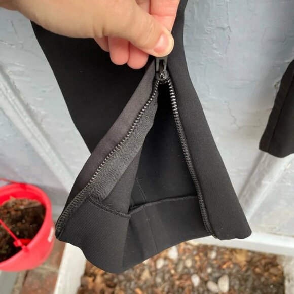 Valentino straight leg silk embellished pants, size 4 - Picture 11 of 13